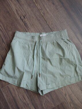 Ladies Olive Green Reacrat/on By Thread & Supply